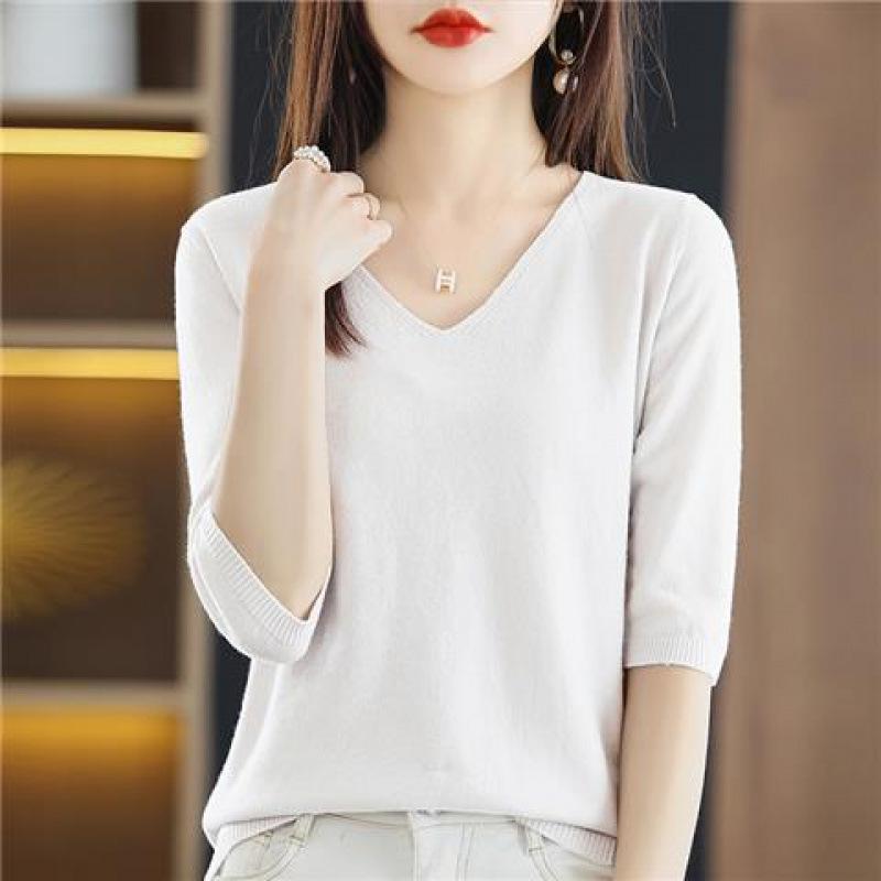 Spring Autumn V-neck Pullover Sweater Women's Mid-sleeve Undershirt Loose Five-sleeve Knitted Short-sleeved Women's Inner Top