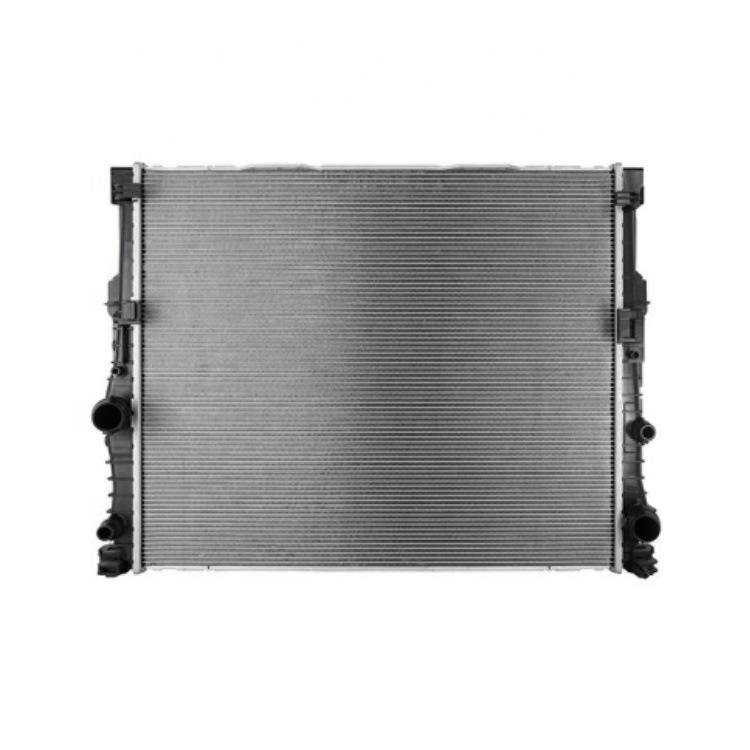 17118743665 Compatible Radiator for BMW 5 G30