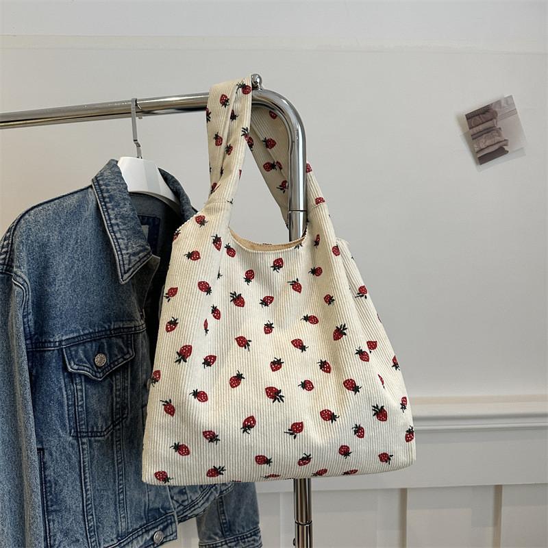 

Trendy Lightweight Shoulder Bag For Women In Soft Canvas Perfect For Casual Outings білий