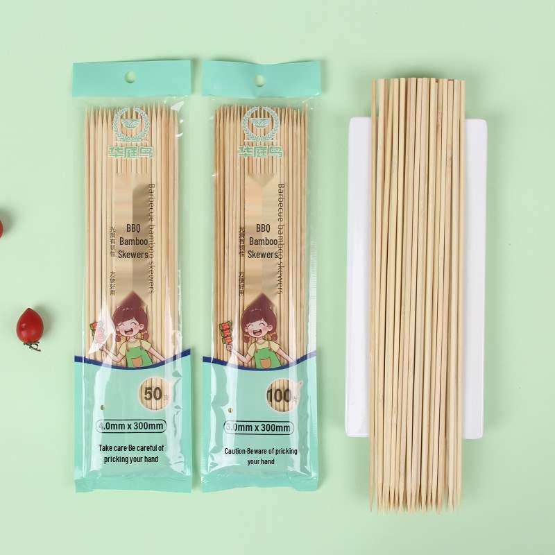 Bamboo Disposable Skewers for Barbecue, Grilled Sausage, Bobo Chicken, and Tanghulu with Cotton Candy Tools.