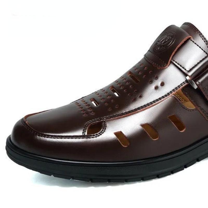 Summer New Men's Sandals Cozy Hollow Non-slip Casual Shoes Men Classic Fashion Leather Shoes Breathable All-match Men sandalias