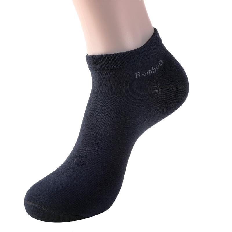 Men's Bamboo Fiber Sweat-Absorbent Short Socks for Spring and Summer