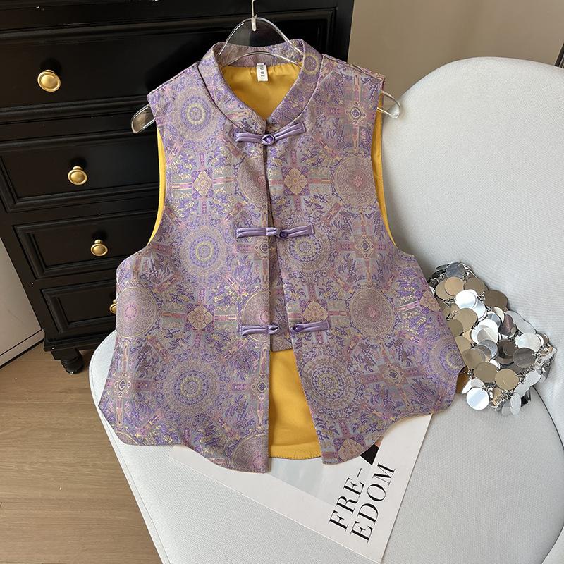 2025 early spring new embroidered vest vest women's luxury retro jacquard button top