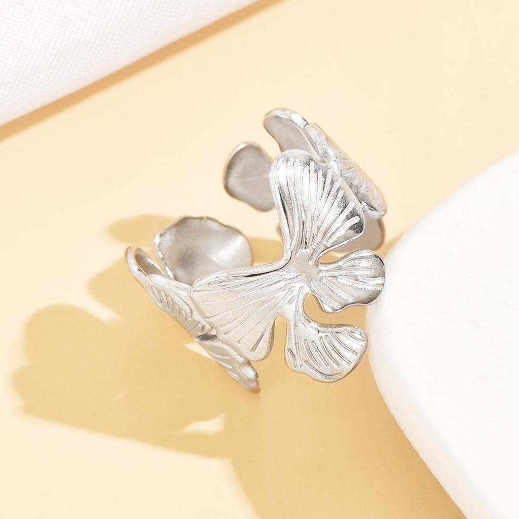 Vintage Bow Ginkgo Leaf Textured Open Stainless Steel Ring for Women