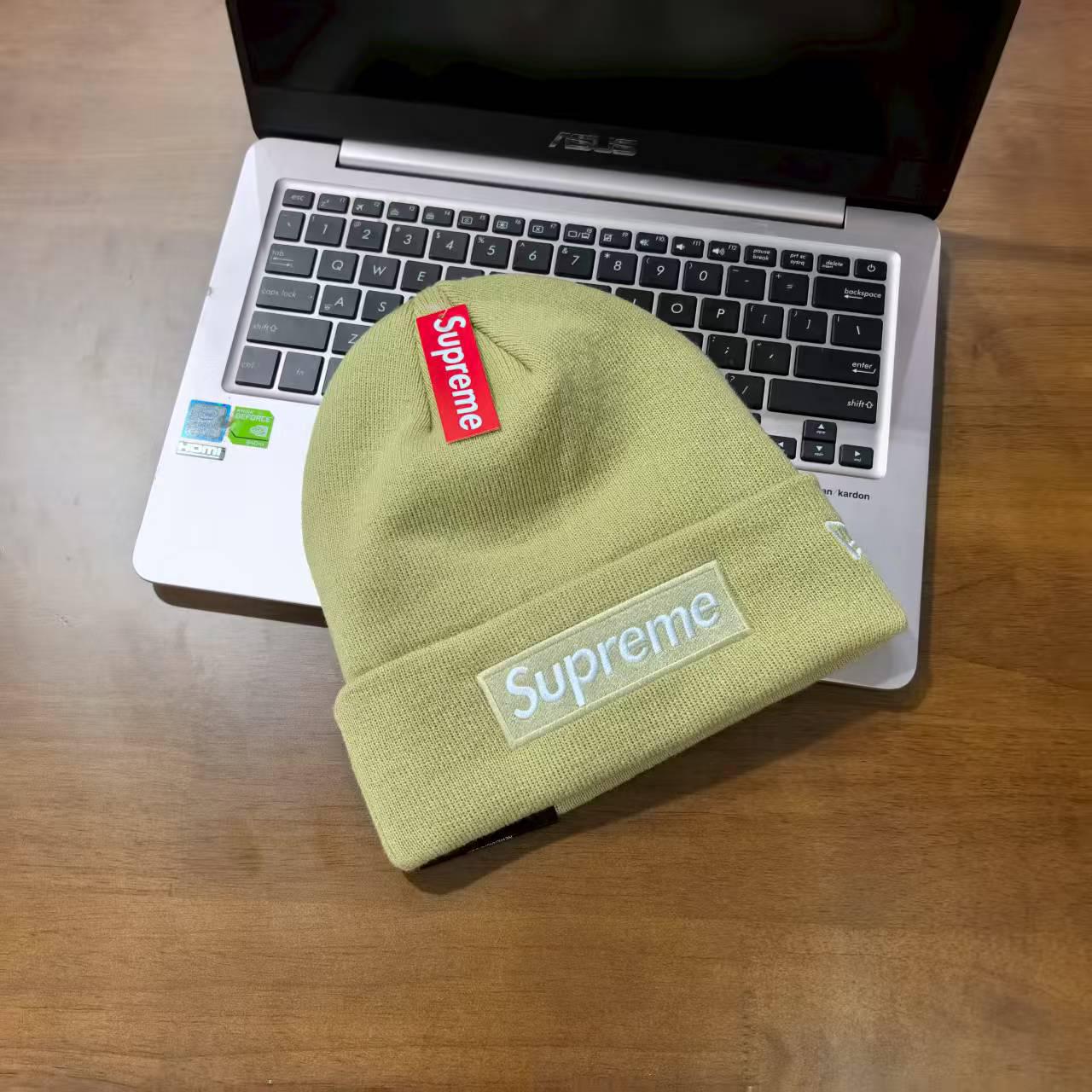 

Xiaomei Unisex Wool Knit Hat - Small Face Beanie with Embroidered Letter Design One Size