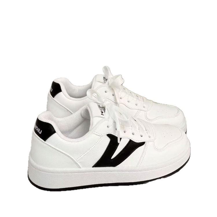 Advanced sense breathable niche design sense thick-soled little white shoes women's 2025 autumn new versatile lightweight casual board shoes