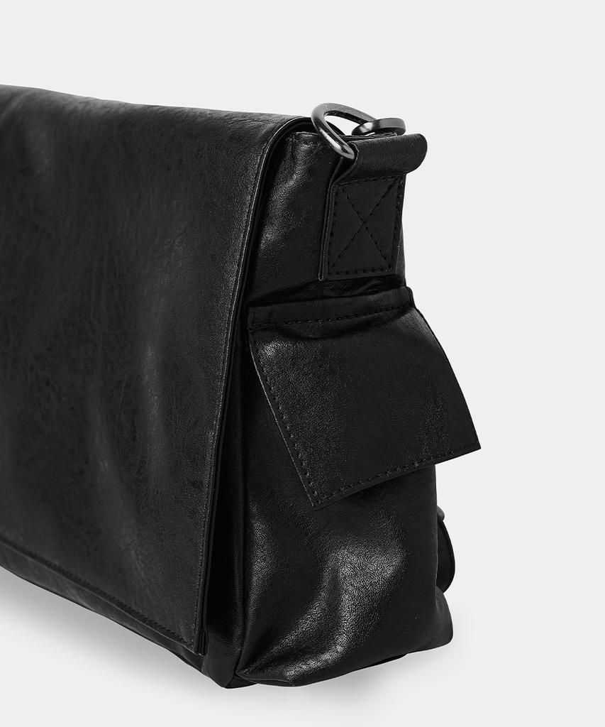 Maison Mined Crack Leather Cross Bag Black