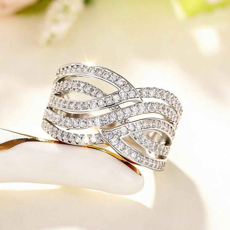 Classic Copper Alloy Zircon Ring Ladies Jewelry Wedding Promise Party Gift