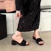 2024 Sommer Neue Mode Quadratischer Zeh Bunte Pailletten Dicker Absatz Mittelhoher Absatz Pantoletten Damen Freizeit Hausschuhe