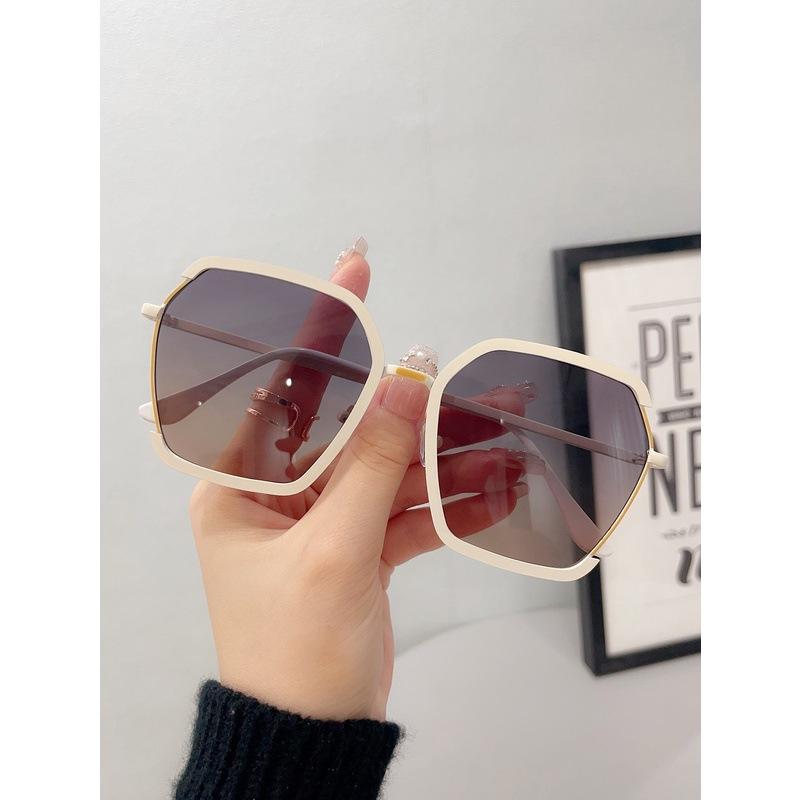 

JYL TS Rimless Sunglasses Unisex UV Protection Cyberpunk Style 2213 A-5677 рожевий ліс