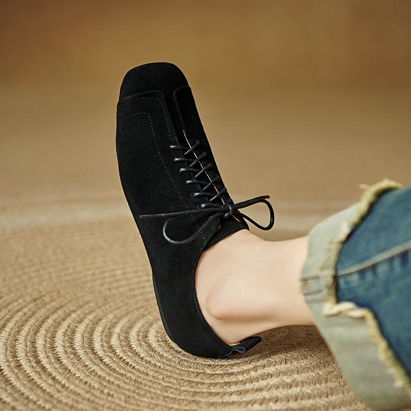 

Мода 2025 НОВЫЕ Осенние Женские Балетки Натуральная Кожа Женская Обувь Квадратный Носок Плоская Обувь Повседневные Мягкие Лоферы на Шнуровке Женская Обувь 34 чёрный