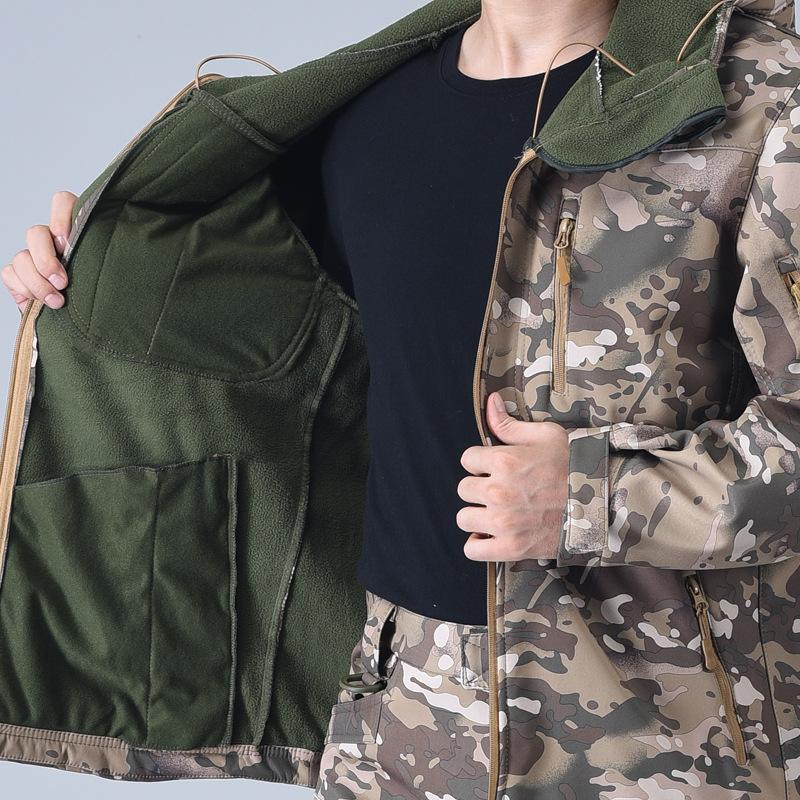 Army Green Soft Shell Jackets Men Tactical Windproof Jacket Men Army Combat Jackets Mens Hooded Bomber Coats