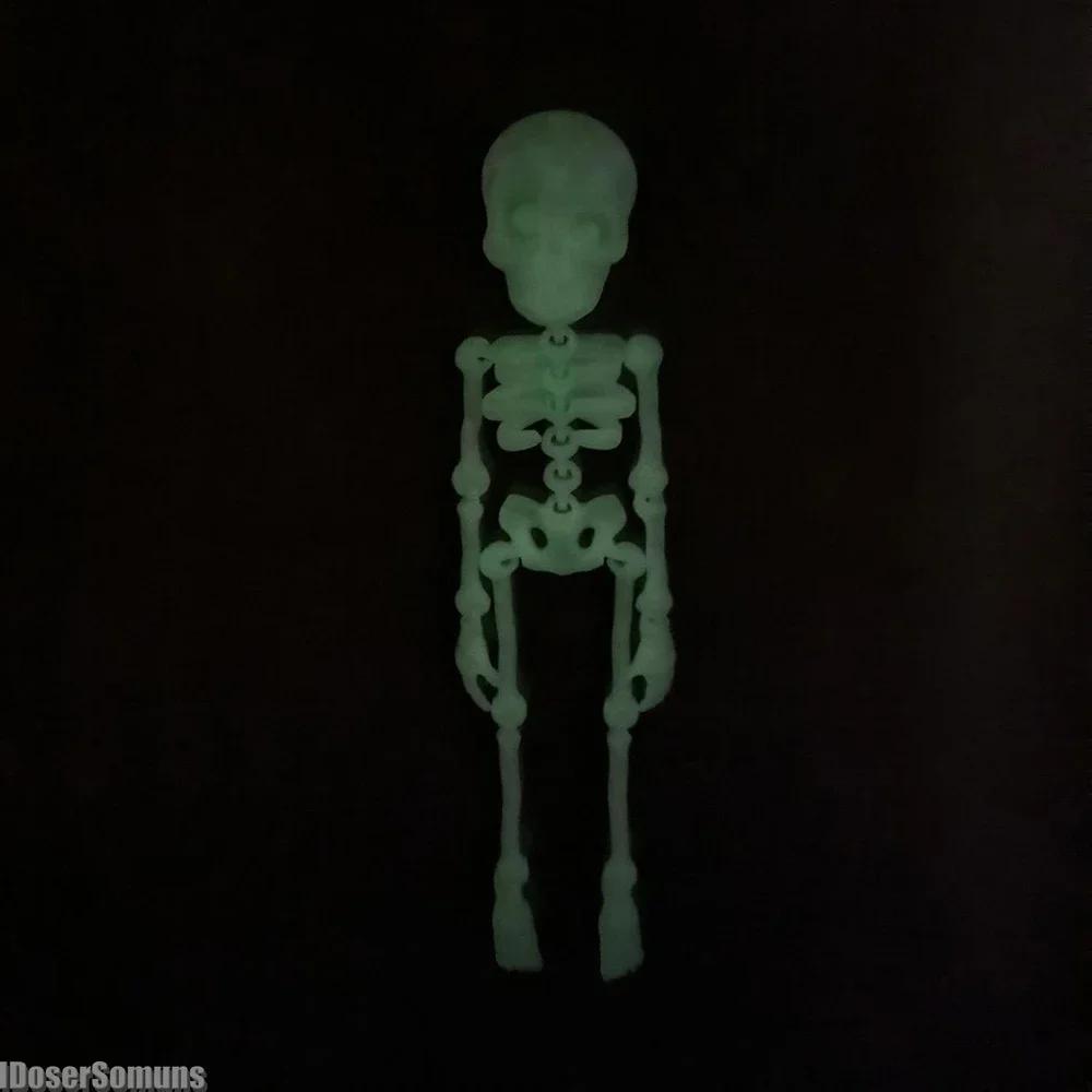 Creative Skull Refrigerator Magnet 3D Printed Joints Movable Halloween Toy Horror Luminous Skull Ornaments for Fridge Decor