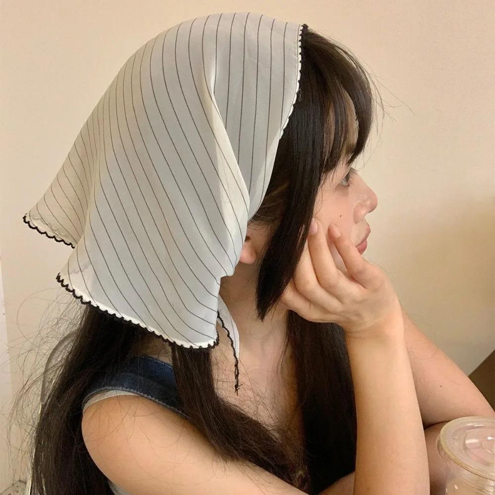 Aesthetic Thin Headscarf Neckerchief Versatile High-End Triangle Scarf for Women Artistic Fashion Outwear Bandana for Girls