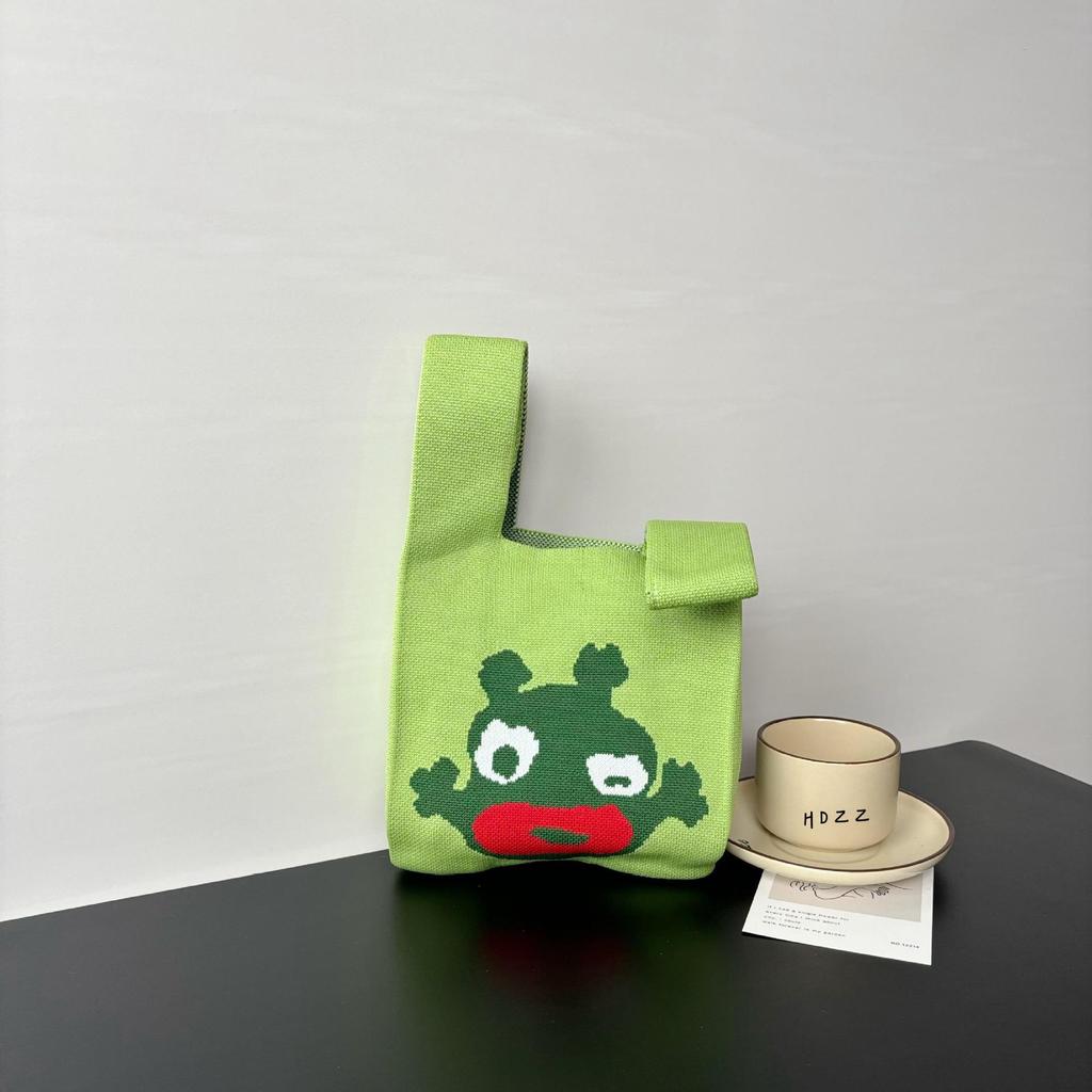 Knitted bag female animal tote bag cute souvenir snack bag versatile vest bag bucket woven gift bag
