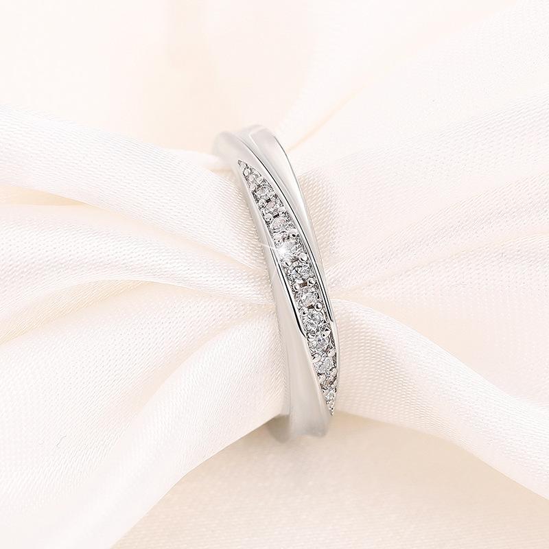 Japanese Light Luxury Micro-Inlaid Ring For Women, Fashionable Personalized Couple Niche Tide Ring, Daily Commuting Ring