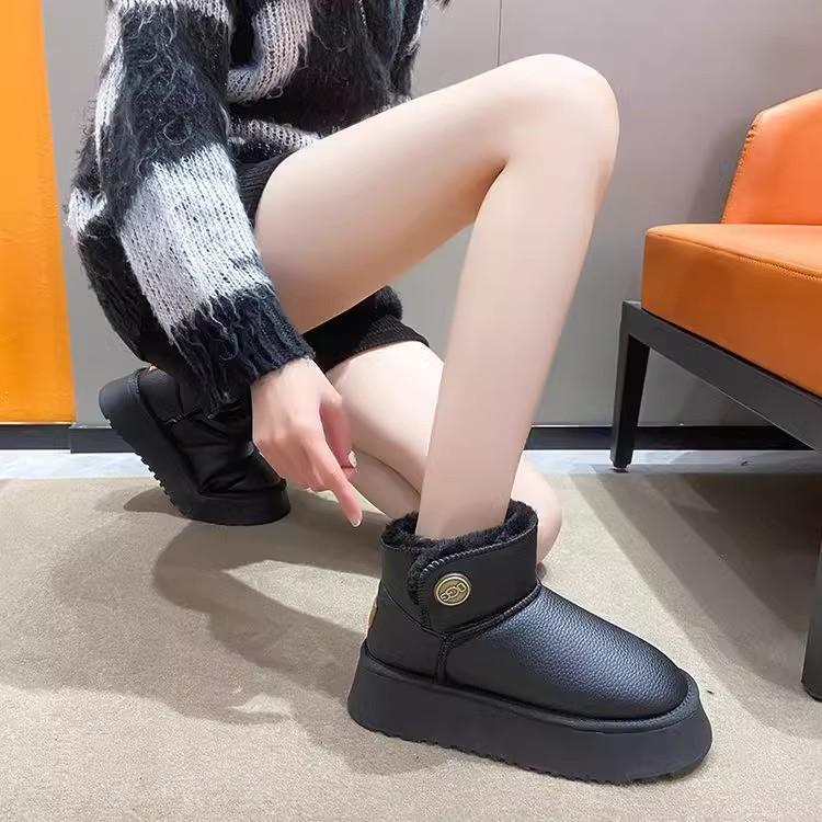 Dadong Anti-platform Snow Boots Women's 2025 Winter New Fur Integrated Short Boots Thickened Non-slip Northeast Cotton Shoes