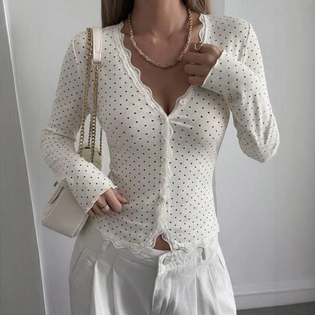 Autumn and winter design sense lace edge long sleeve women's niche chic slim fit comfortable breathable bottoming shirt pure want to wear top