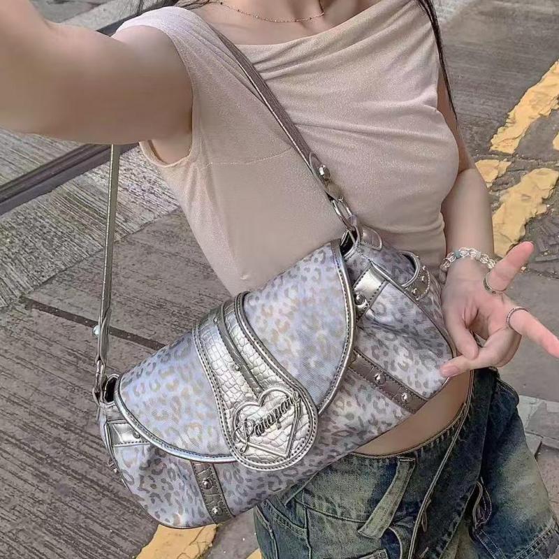 Y2k Bags For Women New Arrive Retro Fashion Single Bag Korean Harajuku Shoulder Silver Underarm Bag Rivet Women's Handbags