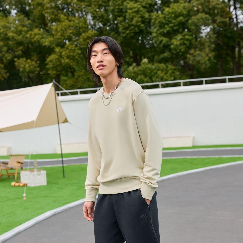 Nike Sweatshirts Men s Light Beige Crew Neck Moderate Regular M
