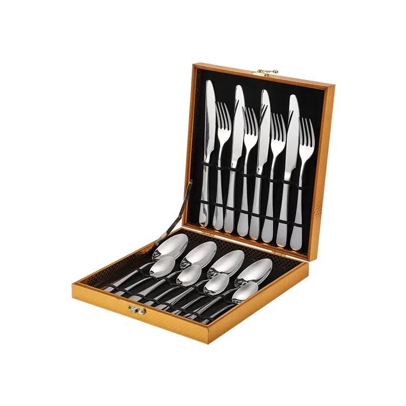 

Elegant Nordic Stainless Steel Cutlery Set