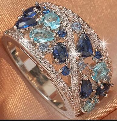 Niche Delicate Blue Color Zircon Hollow Rings For Women Size Rings Party Jewelry Charm Gifts