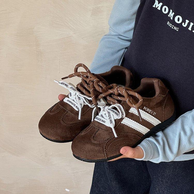 

Girls German training shoes in autumn 2025 new red board shoes women s treasure versatile casual non-slip sports shoes children s shoes 36 yards inner length 21.9cm коричневый