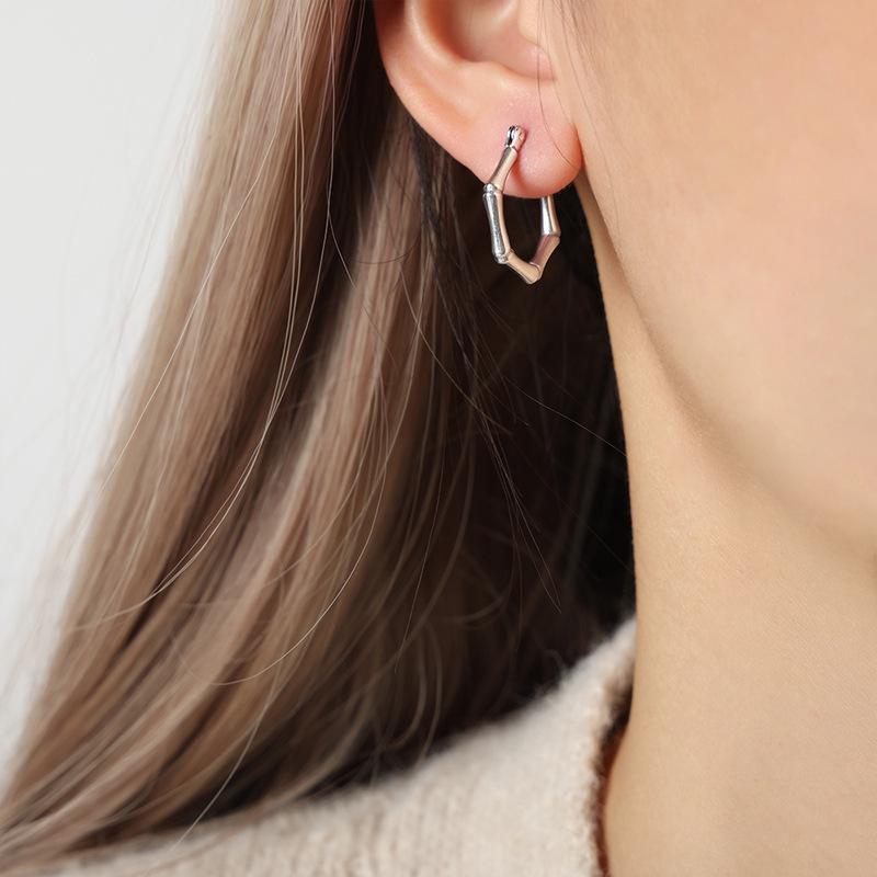 Baroque Bamboo U-Shape Earrings, 18K Gold Titanium Steel, Niche Maillard Style for Women