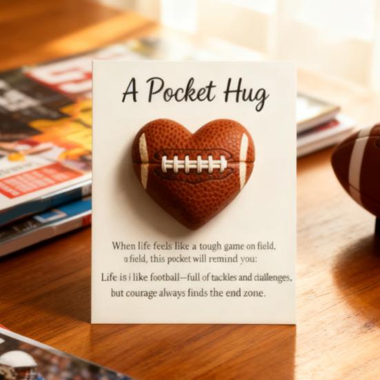 Golf Pocket Hug with Card Heart-Shaped Softball Golf Ball Pocket Hug Token Encouragement Keepsake Gift for Softball Lovers Golfers Sports Enthusiasts