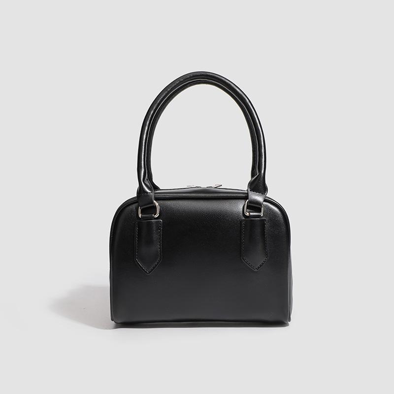 Niche design new black pink contrasting color small square bag bowling handbag small bag commuter bag female