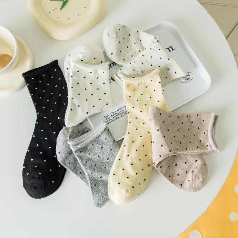 Female Spring and Summer Retro Curled Edge Polka Dots Literature Yuezi Tube Stack Socks