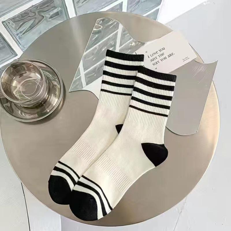Women's Mid-calf Socks, Spring and Autumn Thin Striped M Letter, Trendy and Versatile, School Style Black and White Sporty Long Calf