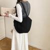 Woven Tote Bag With Zipper Closure For Beach And Travel Use