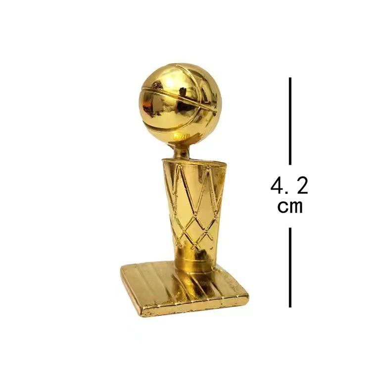 Retro grenzüberschreitender kreativer Schlüsselanhänger