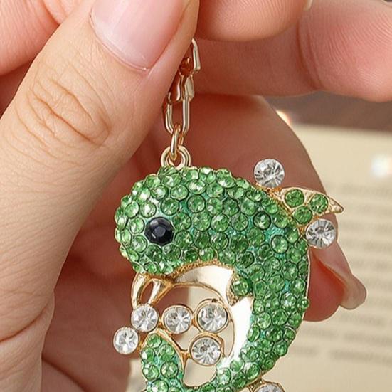 Rhinestone Dolphin Keychain Sparkling Sea Animal Car Key Ring Holder Backpack Purse Handbag Charm Christmas Birthday Gifts for Dolphin Lovers