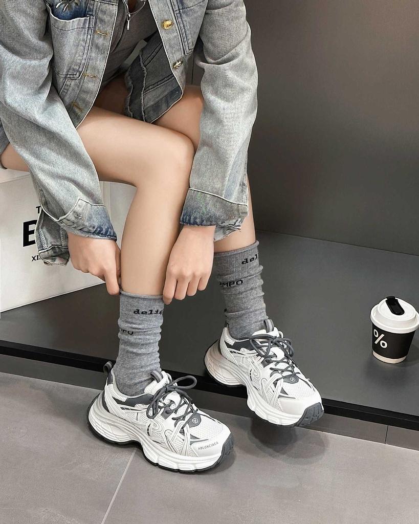 Ins wind super fire dad shoes 2025 frühling leder mode freizeitschuhe farbabstimmung bequeme sportschuhe jugend damenschuhe trend