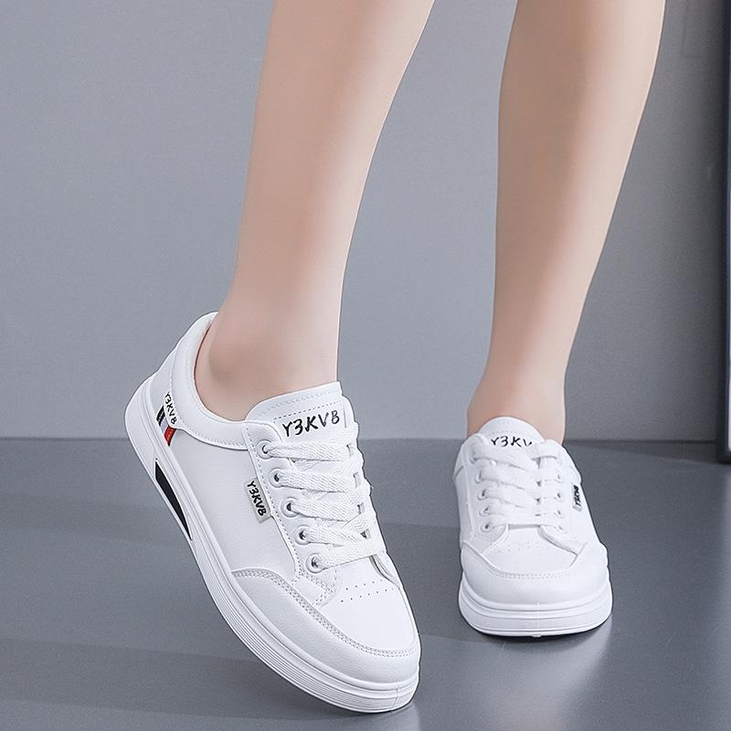 2025 popular spring breathable lightweight single shoes non-slip wear-resistant flat baseplate shoes students casual versatile little white shoes wom