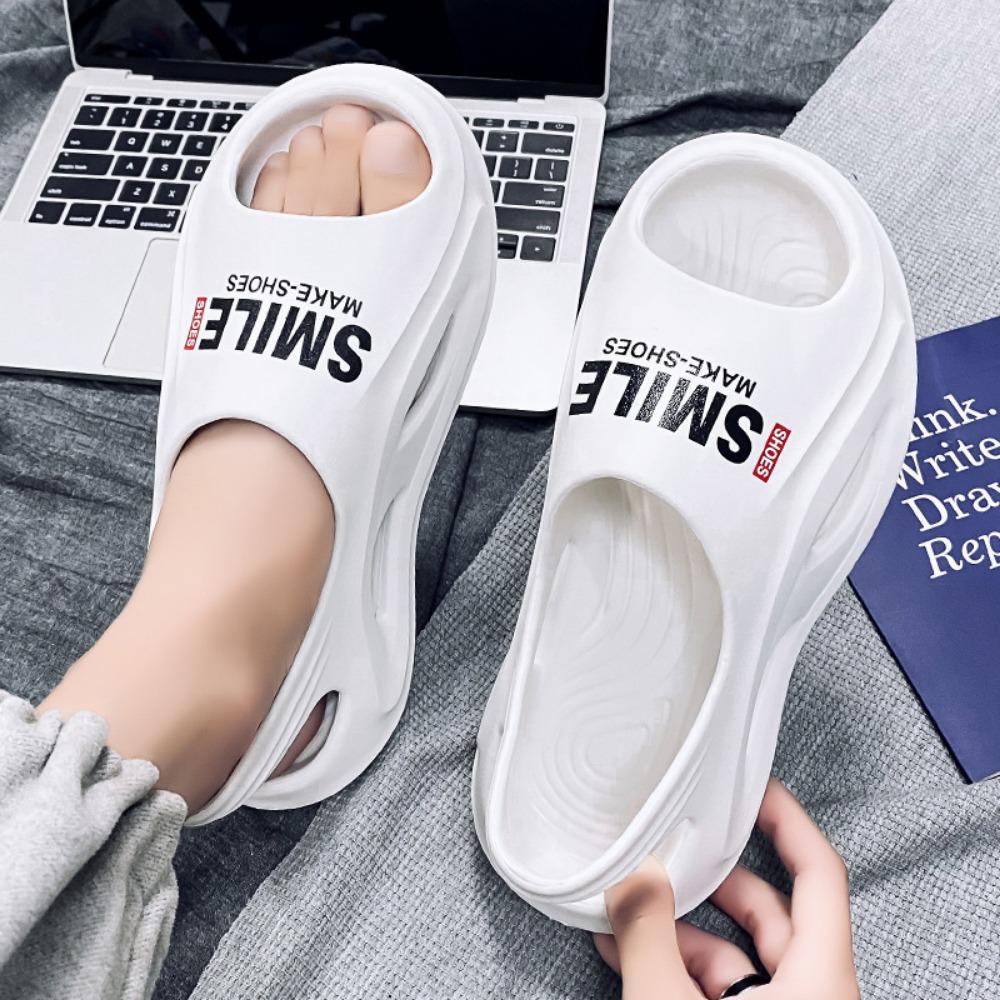 Trendy Couple Thick Sole Sandals Summer Fashion Beach Shoes Non Slip Water Shoes for Men and Women
