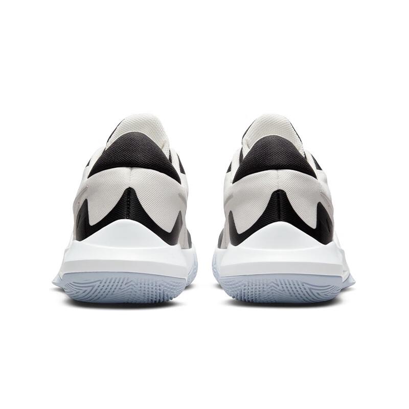 Nike Men's Precision VI Basketball Shoes