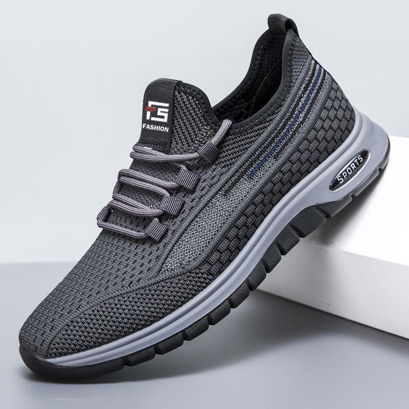 Spring new fly-woven sports shoes breathable mesh one-pedal medium cloth shoes outdoor fitness sports men's shoes