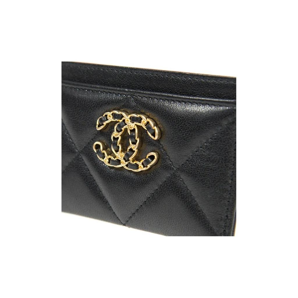 CHANEL 19 Bag Metal-embellished diamond quilting Lambskin leather Cardholder wallet Women's style Black