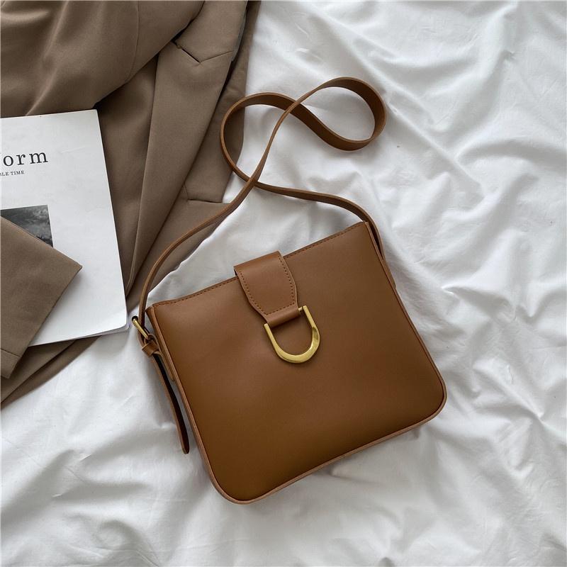 

IELGY Женская винтажная универсальная сумка через плечо с текстурированной модной сумкой-ведром коричневый