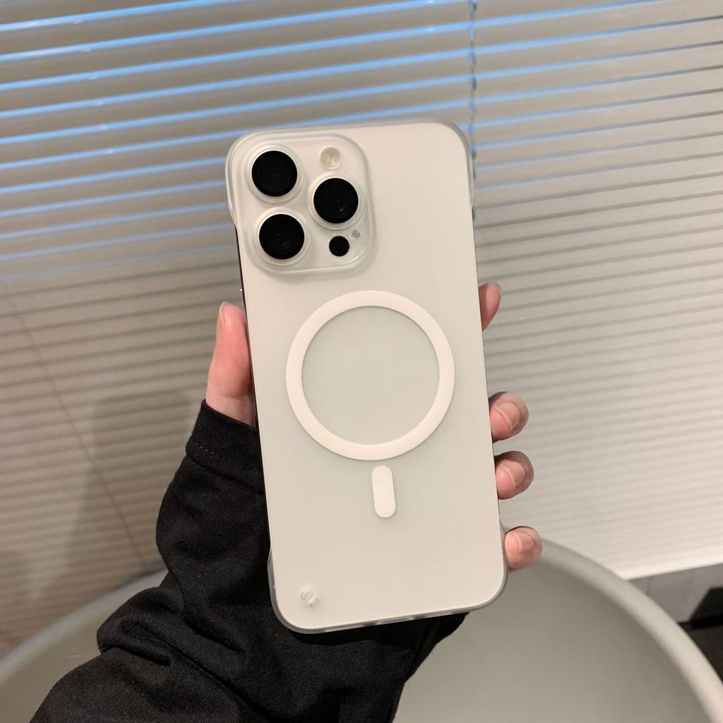 Nude Feeling Without Frames Suitable for Apple 16 Magnetic Suction Phone Case Matte IPhone 15 ProMax Ultra Thin Anti Fall Case 14