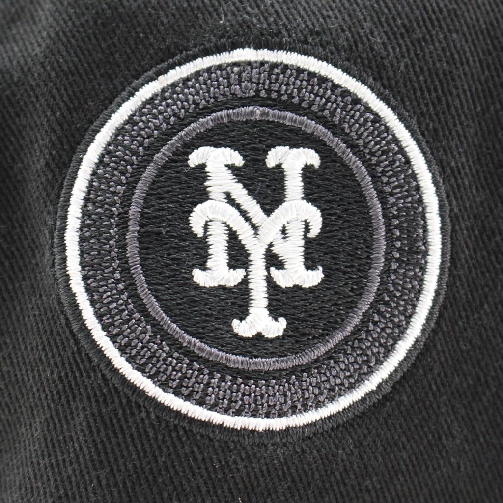 City Connect Cap New Era 9TWENTY Strapback New York Mets MLB CITY CONNECT STRAPBACK CAP BLACK NEW ERA NEW YORK METS Hat 920 LOW CAP [Used]