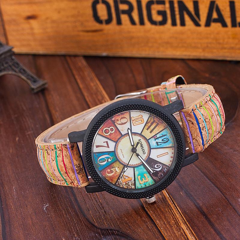 Classic Leather Watch With Wooden Grain Dial For Casual Women Men
