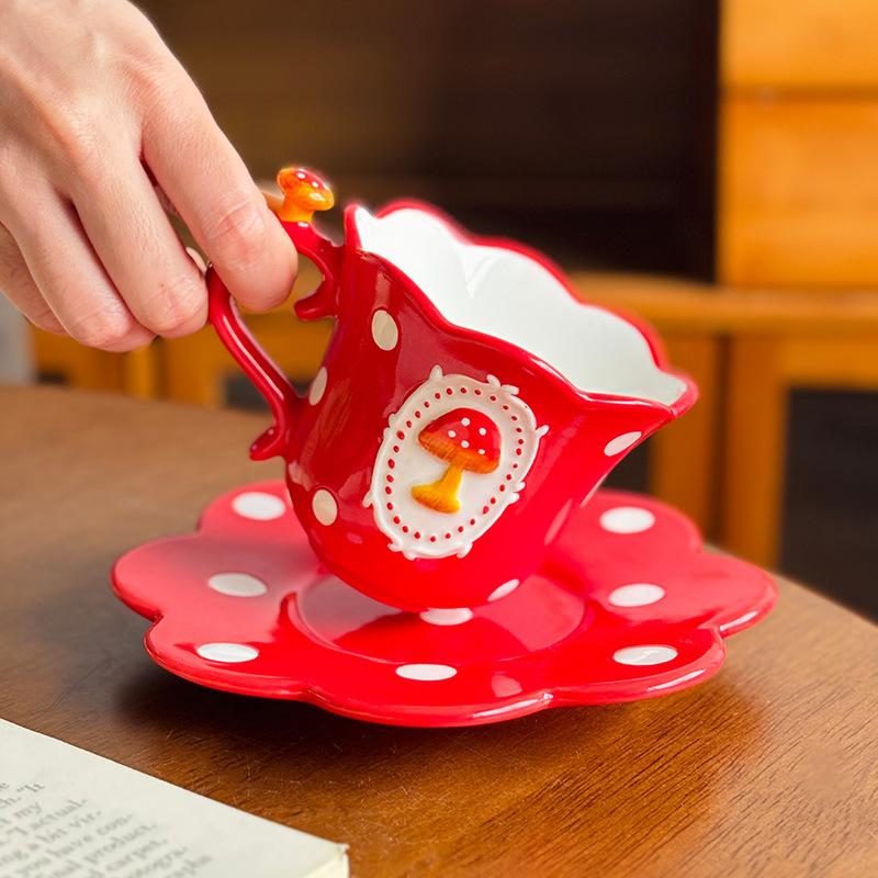 Red Mushroom High Value Coffee Cup And Saucer Set Underglaze Color Ceramic Water Cup Lace Small Fresh Latte Cup Coffee Cup