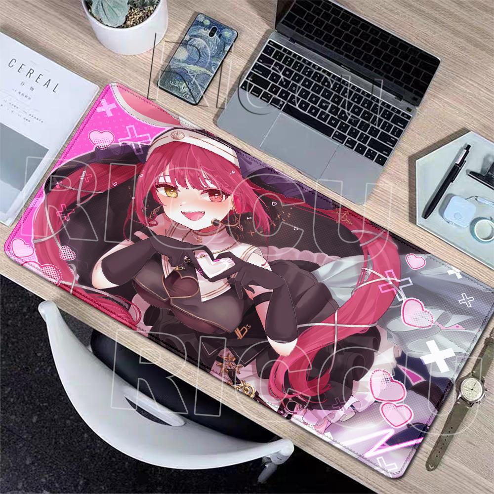 Mauspad Laptop Spiel Hololive Houshou Marine Mechanische Tastaturunterlagen Niedliches Anime-Mädchen Rutschfeste Schreibtischmatte Gummi-Verriegelungskanten-Pads