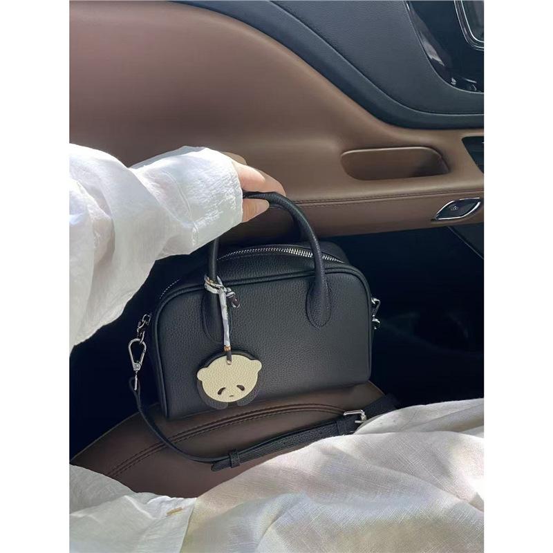 

Portable Mini Boston Bag Women S Spring And Summer Lychee Pattern Commuter Soft Leather Shoulder Crossbody Bag чорний