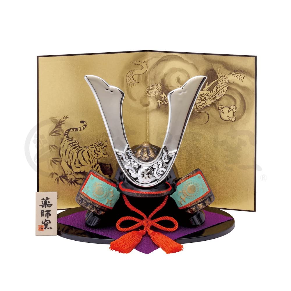 Nishikisa Shusse Helmet and Tiger folding Satsuki Doll (with Ginkaku/Dragon screen) [14cm]