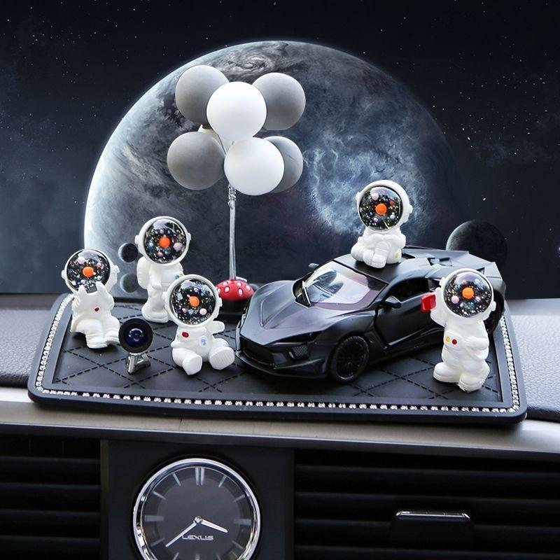 2025 Starry Sky Rabbit Car Ornament New Design Cute Popular Astronaut Car Dashboard Interior Decoration for Women
